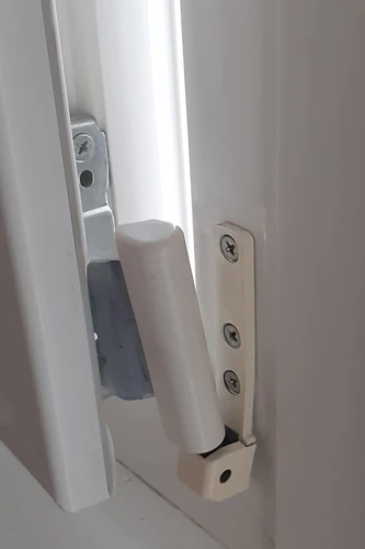 riparazione infissi roma parioli assistenza finestre pvc e alluminio