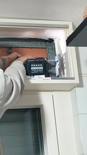 riparazione infissi e tapparelle roma tiburtina pietralata casal bertone