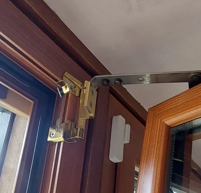 riparazione infissi roma casalotti assistenza finestre e tapparelle casa h24