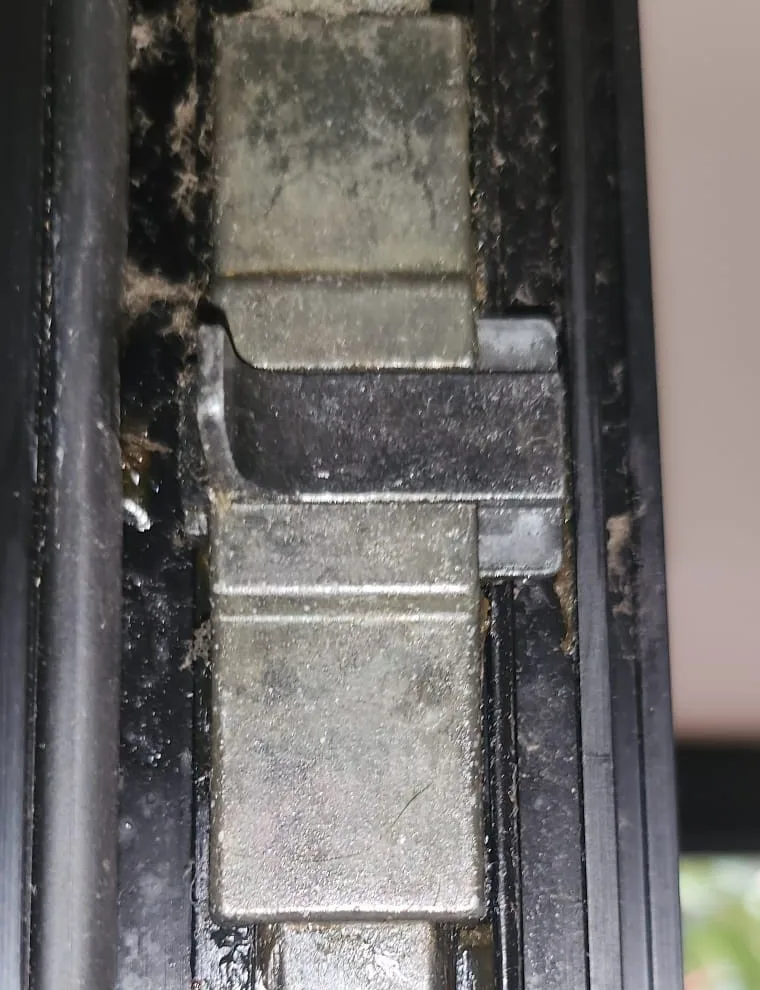 riparazione infissi roma montagnola assistenza finestre e tapparelle casa h24