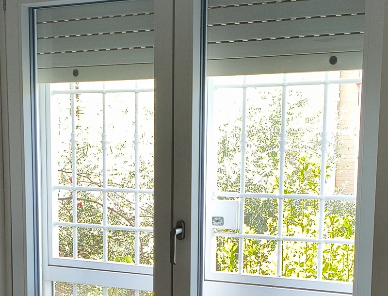 Riparazione finestra PVC bloccata Roma finestra pvc non chiude roma