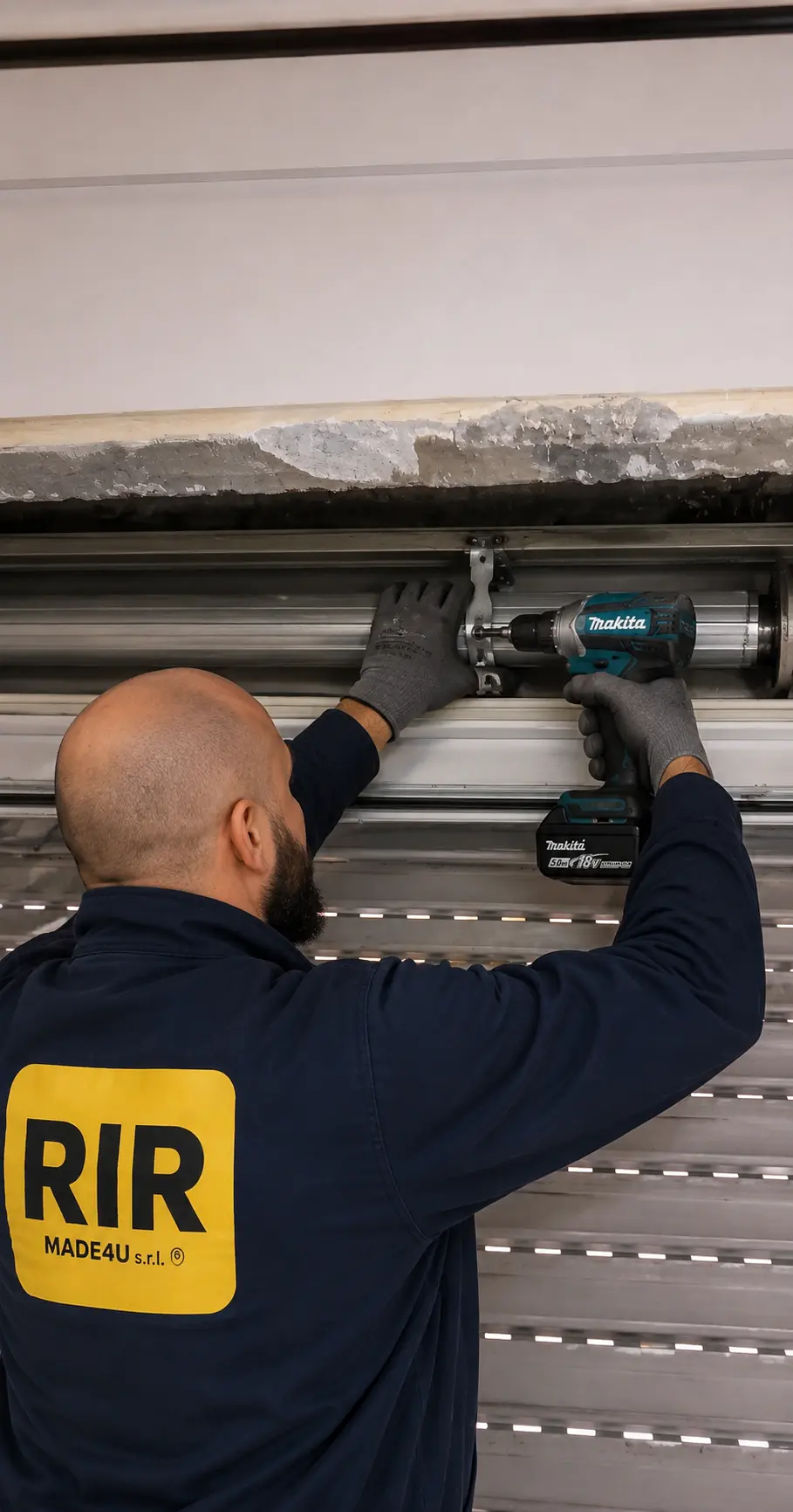 Tecnico specializzato in riparazione tapparelle e sblocco avvolgibili a Roma quartiere Prati